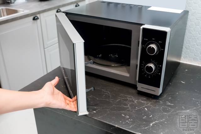 전자렌지 넣으면 안되는 것 5가지,전자레인지 돌리면 안되는 음식