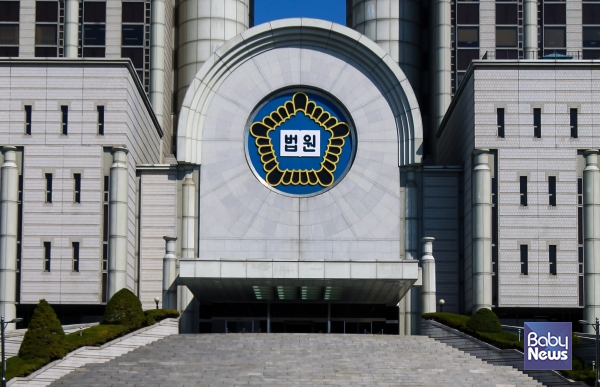 알집매트 댓글 조작 크림하우스 비방 사건: 공정위 5억 과징금 및 전과 총정리