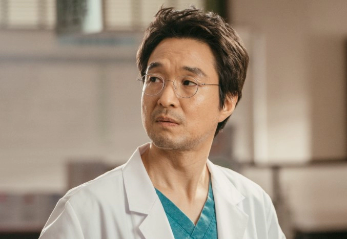 김사부(한석규) 돌담병원 외과과장