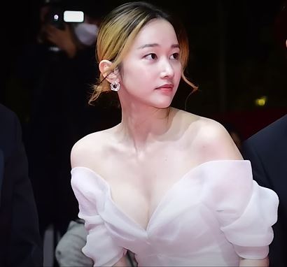 전종서 드레스