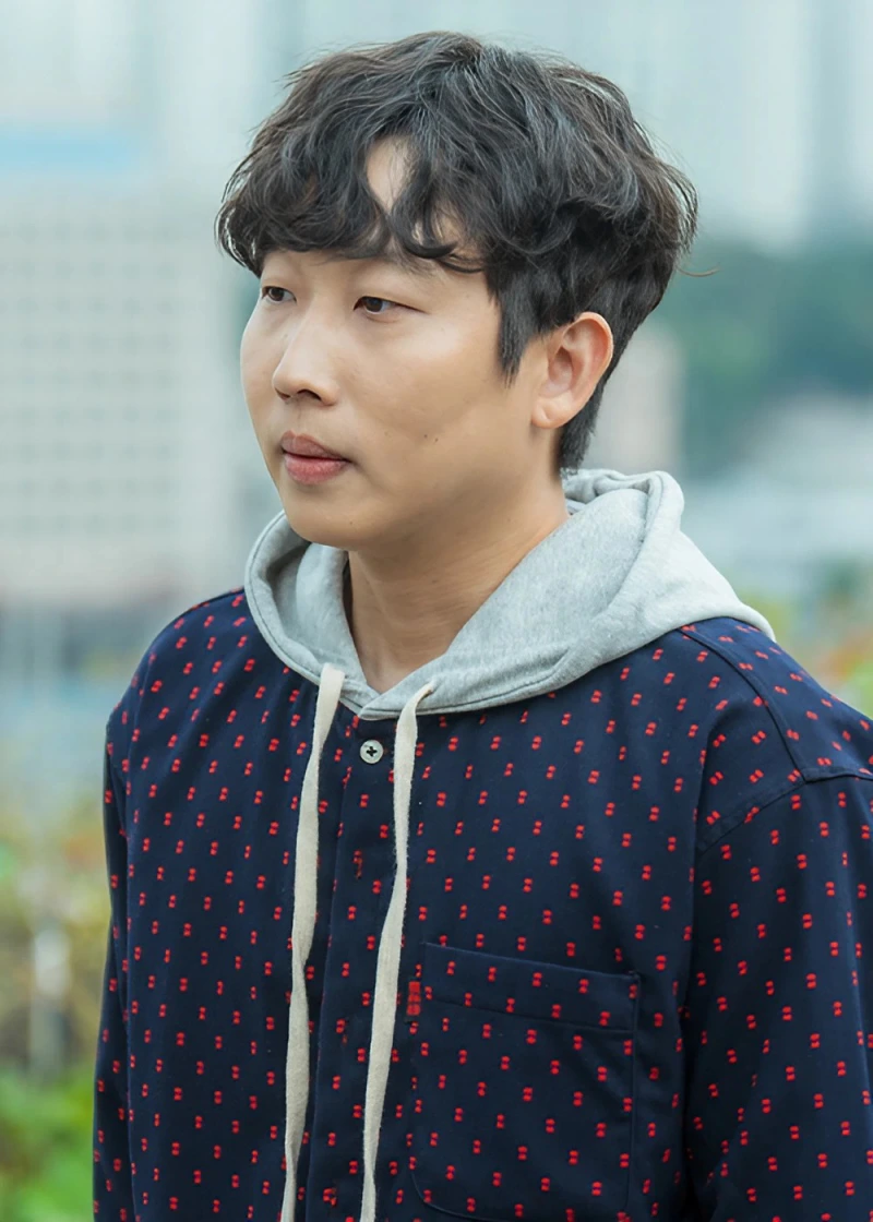 드라마 닥터슬럼프에서 김무근 역을 맡은 박원호