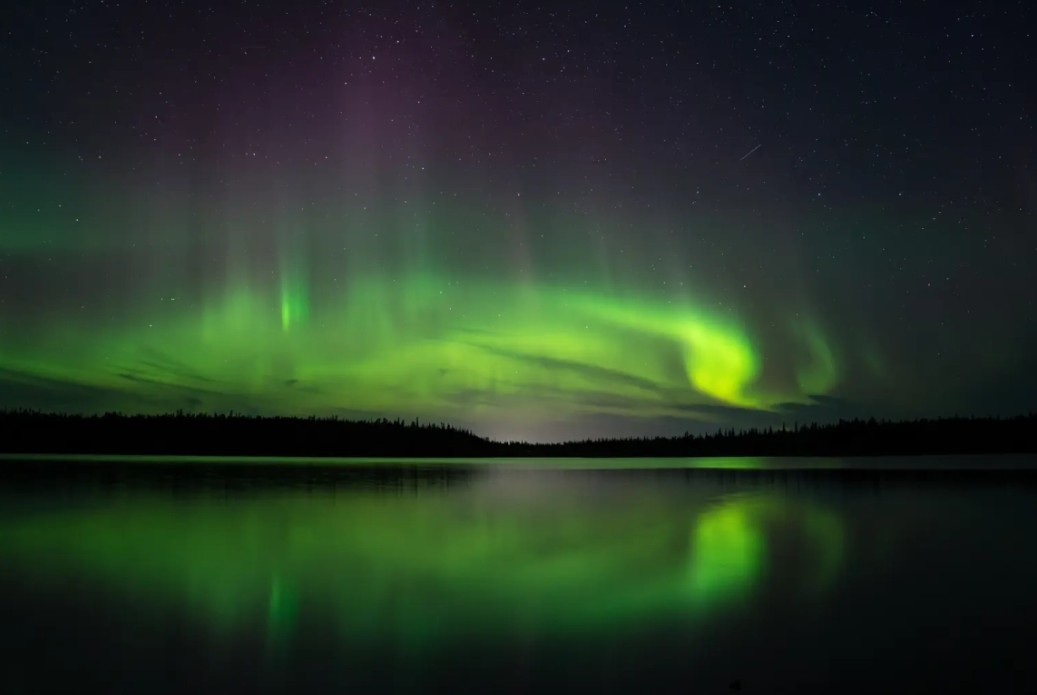 캐나다 옐로나이프 오로라