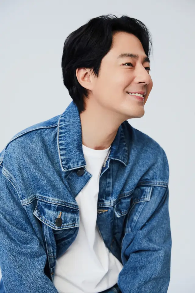 배우 조인성 이미지