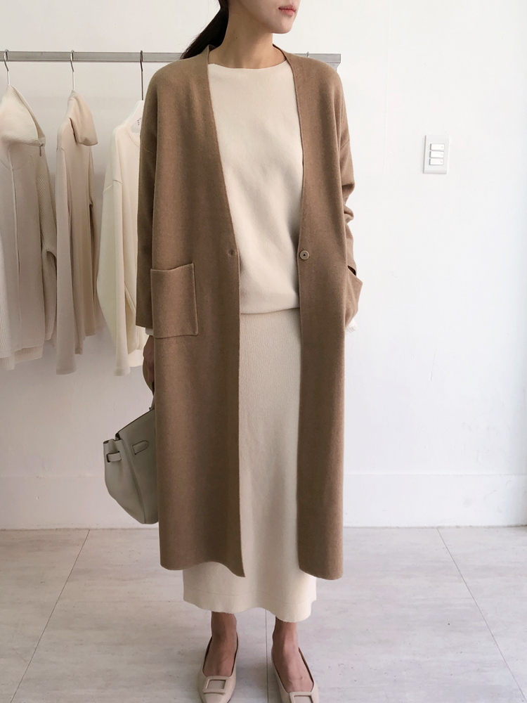 루즈핏 브이넥 롱 니트 버튼 가디건 봄 가을 겨울