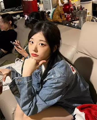 냥뇽녕냥 실물 / 청자켓 입은 모습