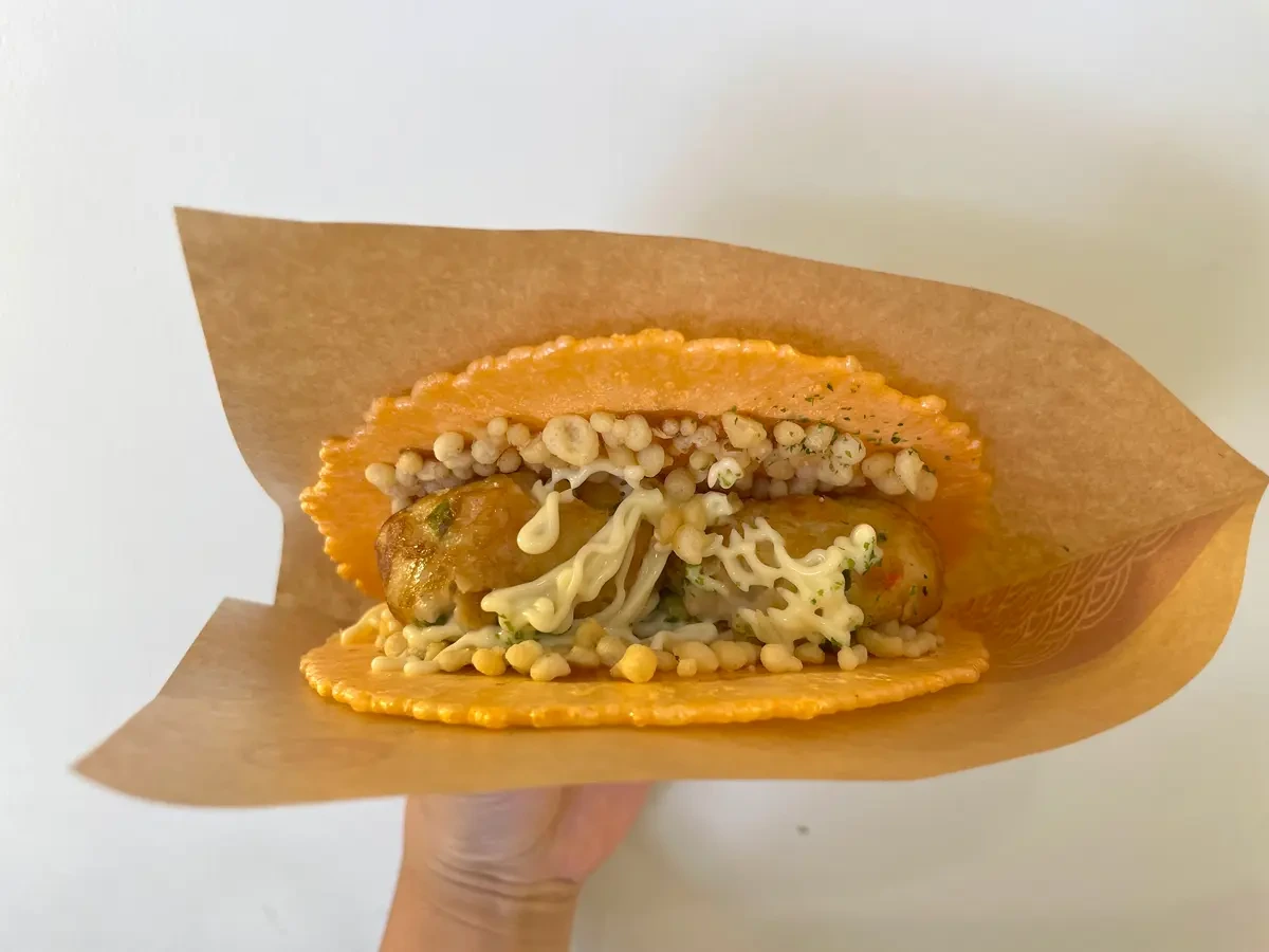 아사쿠사 타코타코×코로모 형제(관음거리)|타코센&타코야키