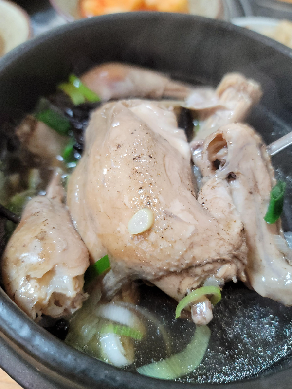 능이랑추어랑 능이삼계탕