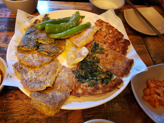 마포 공덕시장 부침개 '청학동부침개'