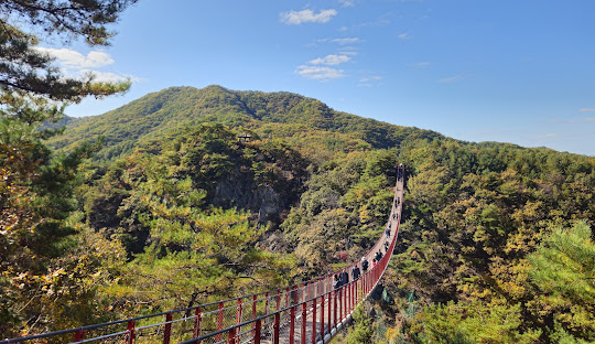 감악산 출렁다리