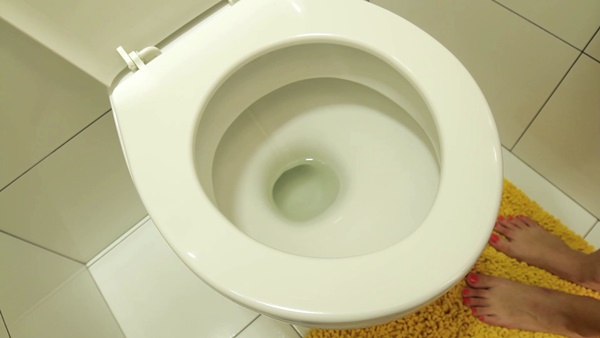 똥 꿈해몽 이미지 입니다.