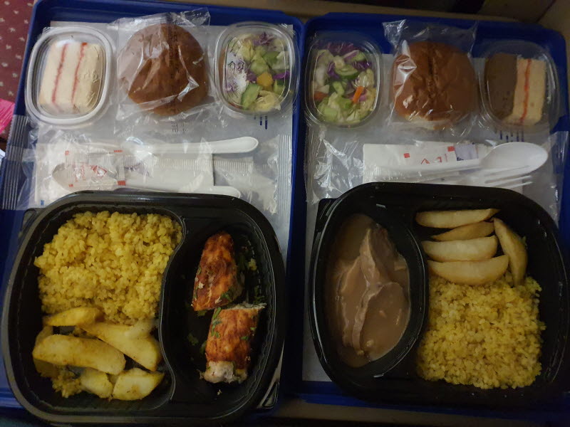 이집트-야간기차-저녁식사