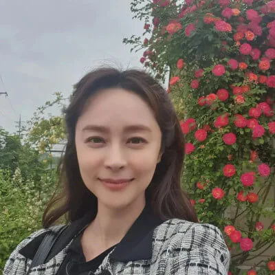우희진-셀카-4
