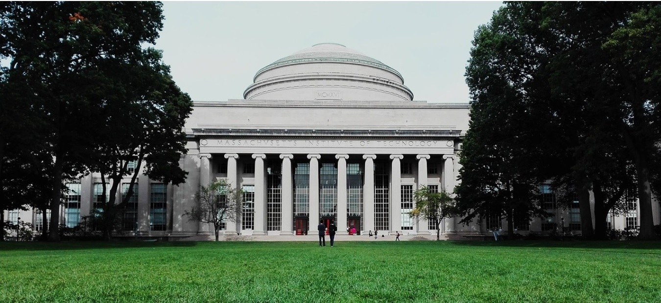 보스턴 대학교 캠퍼스 사진