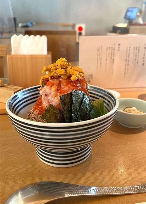 츠지한 특제 해산물 덮밥