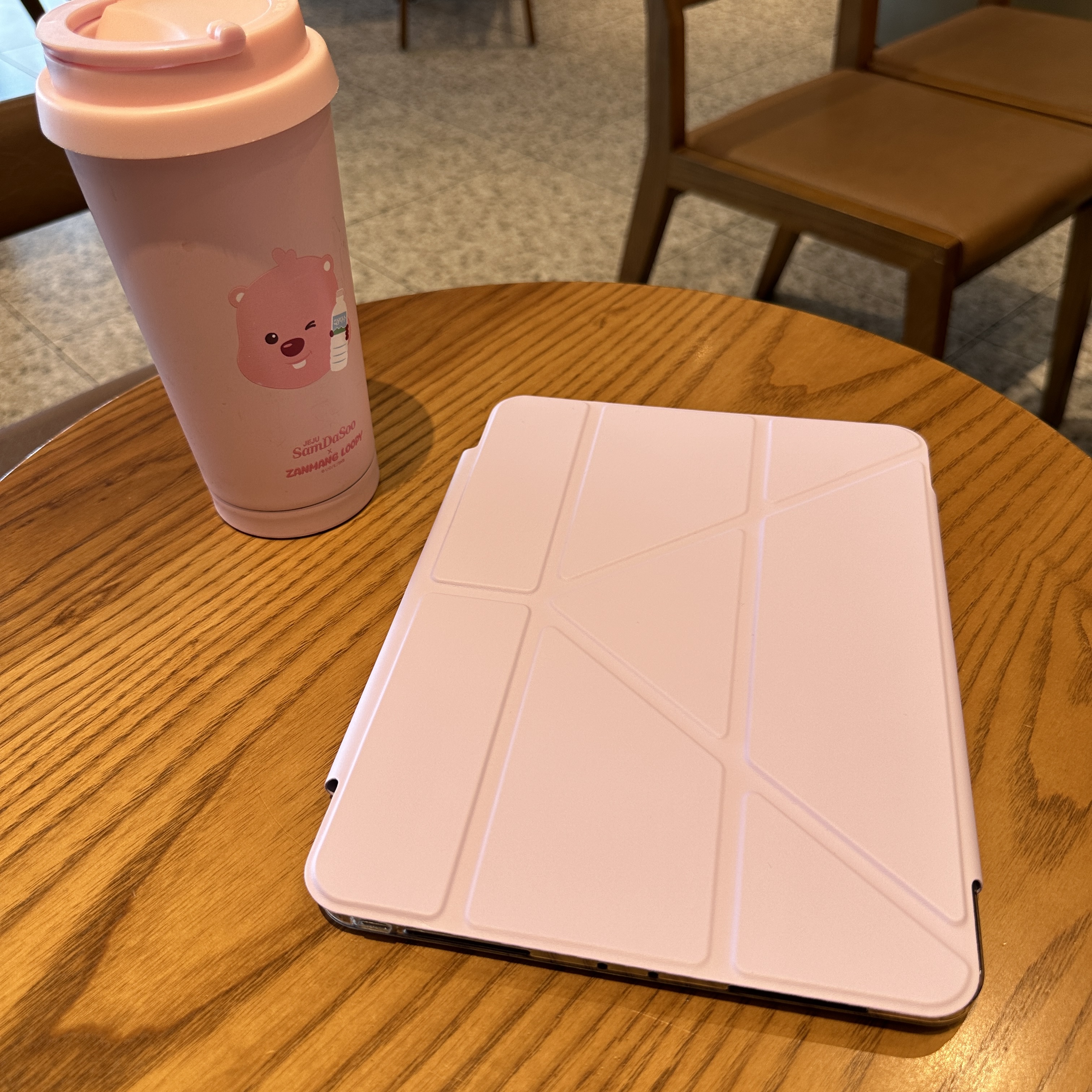 주블링_아이패드프로11인치_클리어마그네틱케이스