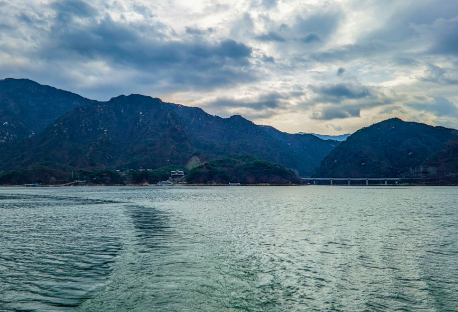  충주호유람선 장회나루