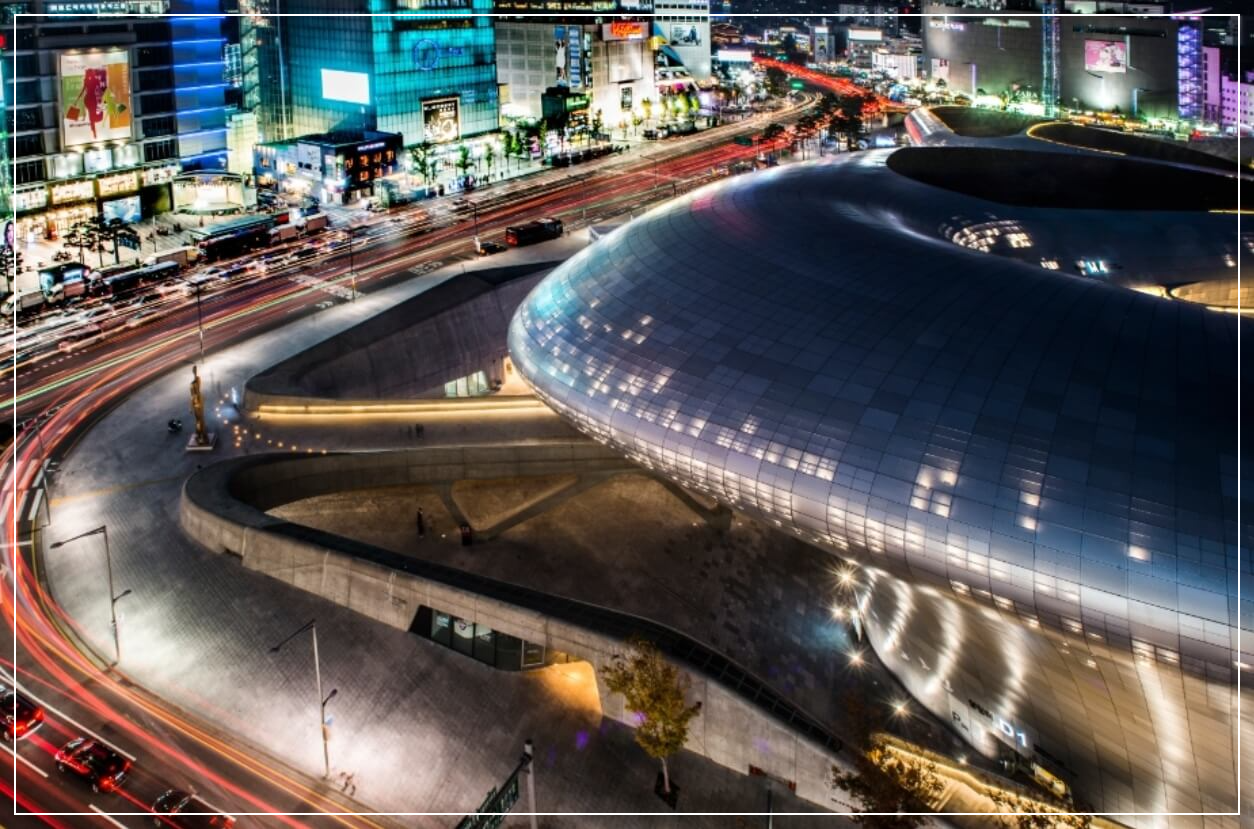 서울 가볼만한곳 베스트10 DDP(동대문디자인플라자)