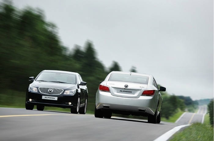 쉐보레 알페온 전후면 출처 쉐보레