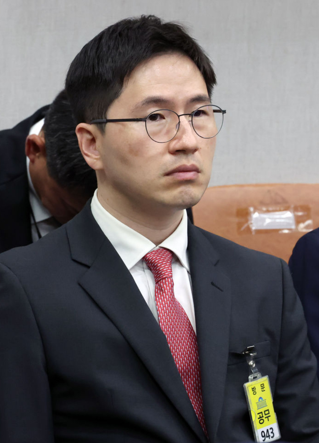이원모 인사비서관 부인 출국 금지