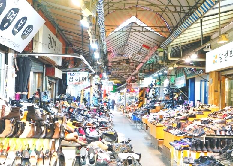 동대문 신발도매시장 모습