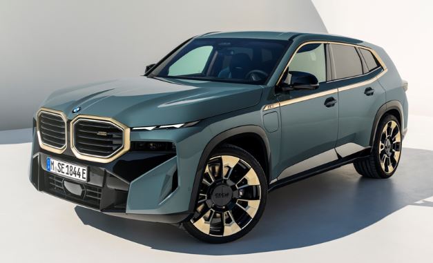2025 BMW XM