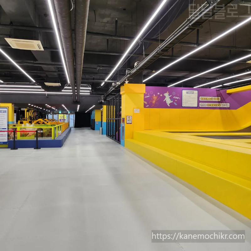 파주-키즈카페-트램펄린