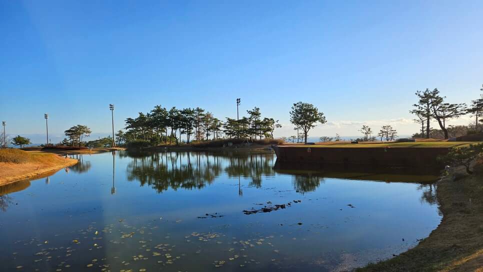 골프장 경험담 경주 골프존 감포cc 바다를 품은 오션뷰 하나뿐인 18홀 내내 동해바다를 보는 골프장