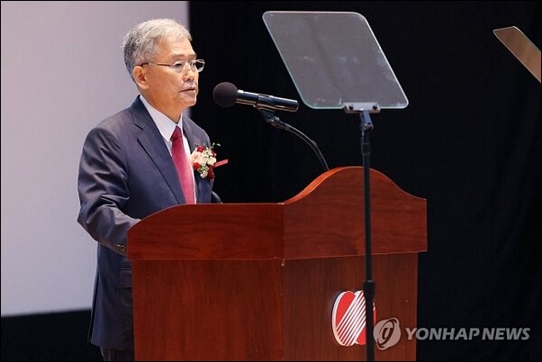한전 사장 "전기료 1kWh 당 25원 올려야"