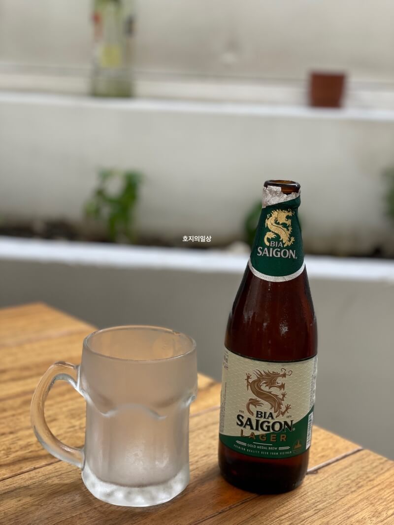 나트랑 시내 피자 맛집 라칼라 - 시원한 맥주