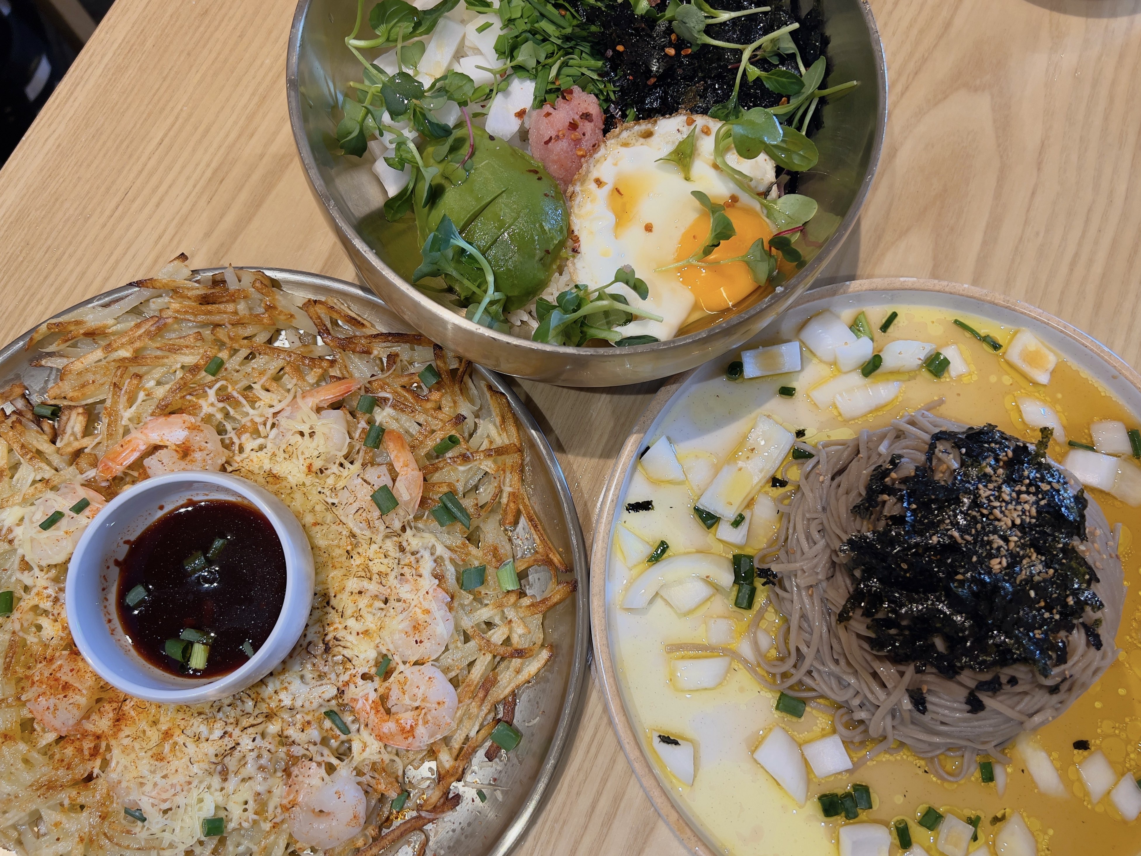 경주 황리단길 한식 맛집 청온채 새우치즈감자전 아보카도명란비빔밥 들기름간장메밀국수