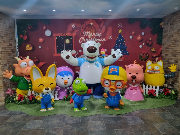 뽀로로-아쿠아빌리지-캐릭터-뽀로로-에디-루피-등