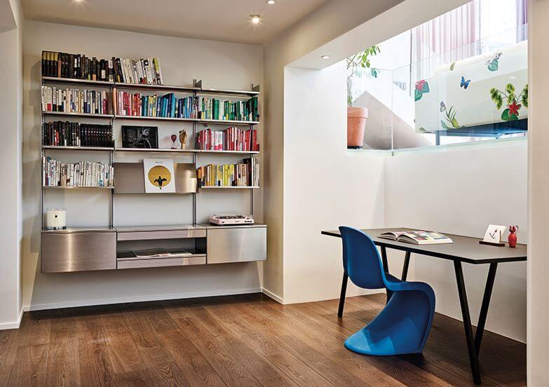 맥시멀리스트 인테리어 서재