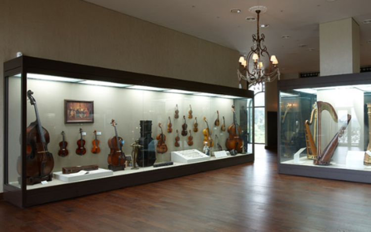 프라움 악기박물관