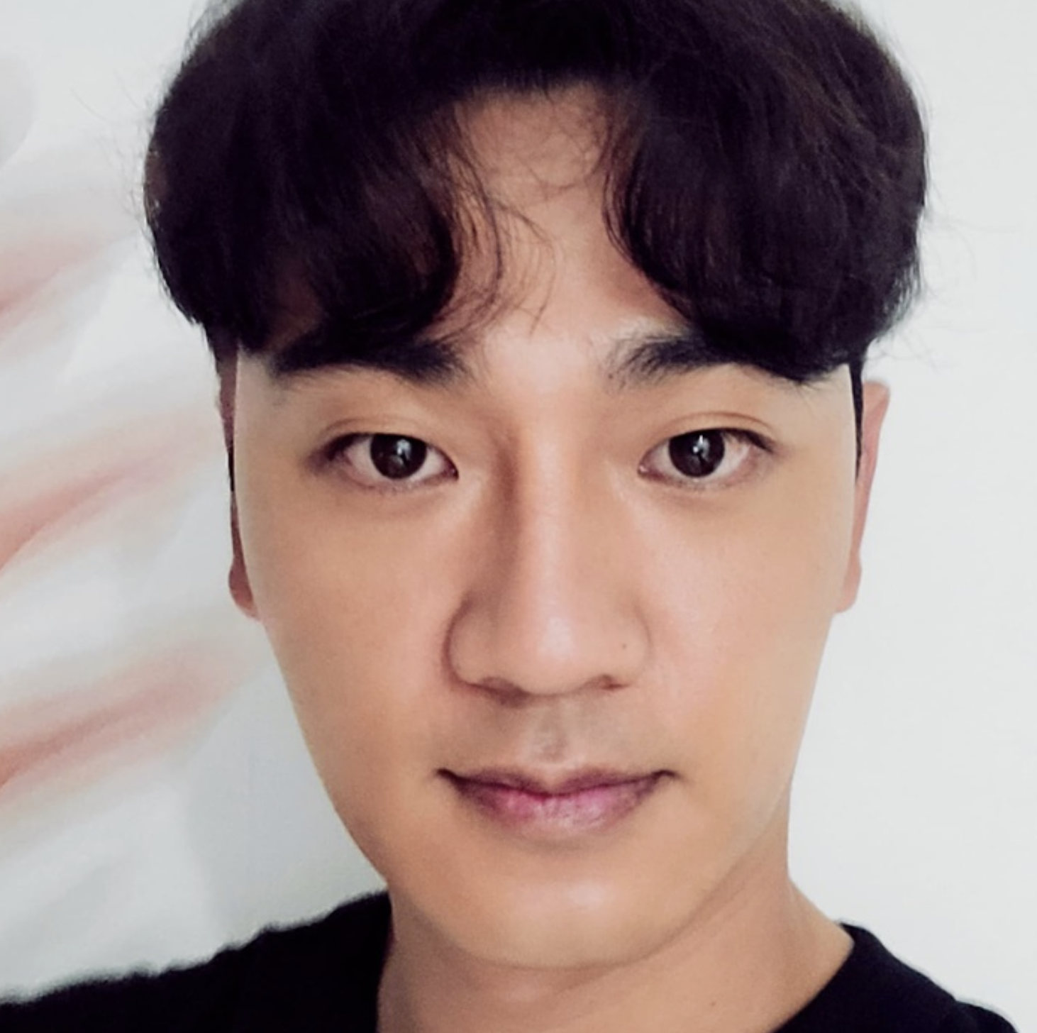 윤석현 외모