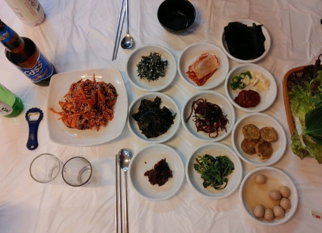 6시내고향 남해 멸치회무침 멸치쌈밥