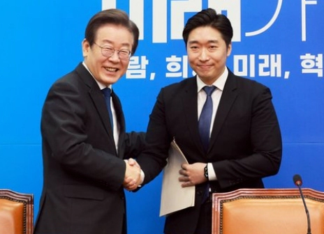 김용만 프로필 나이 고향 학력 경력 평가