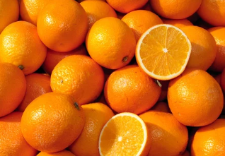 사과와 오렌지 /출처:어도비스톡