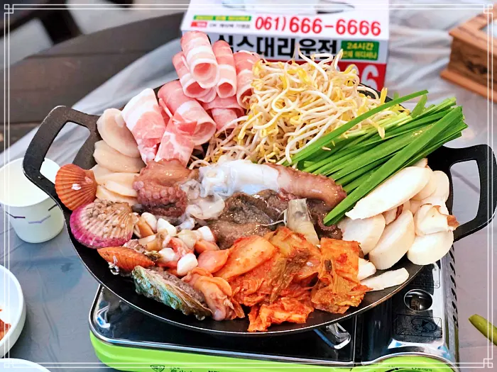 여수 낭만포차 거리 맛집 해물 삼합, 꼬막 무침