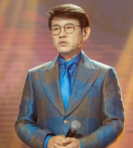 가수 설운도
