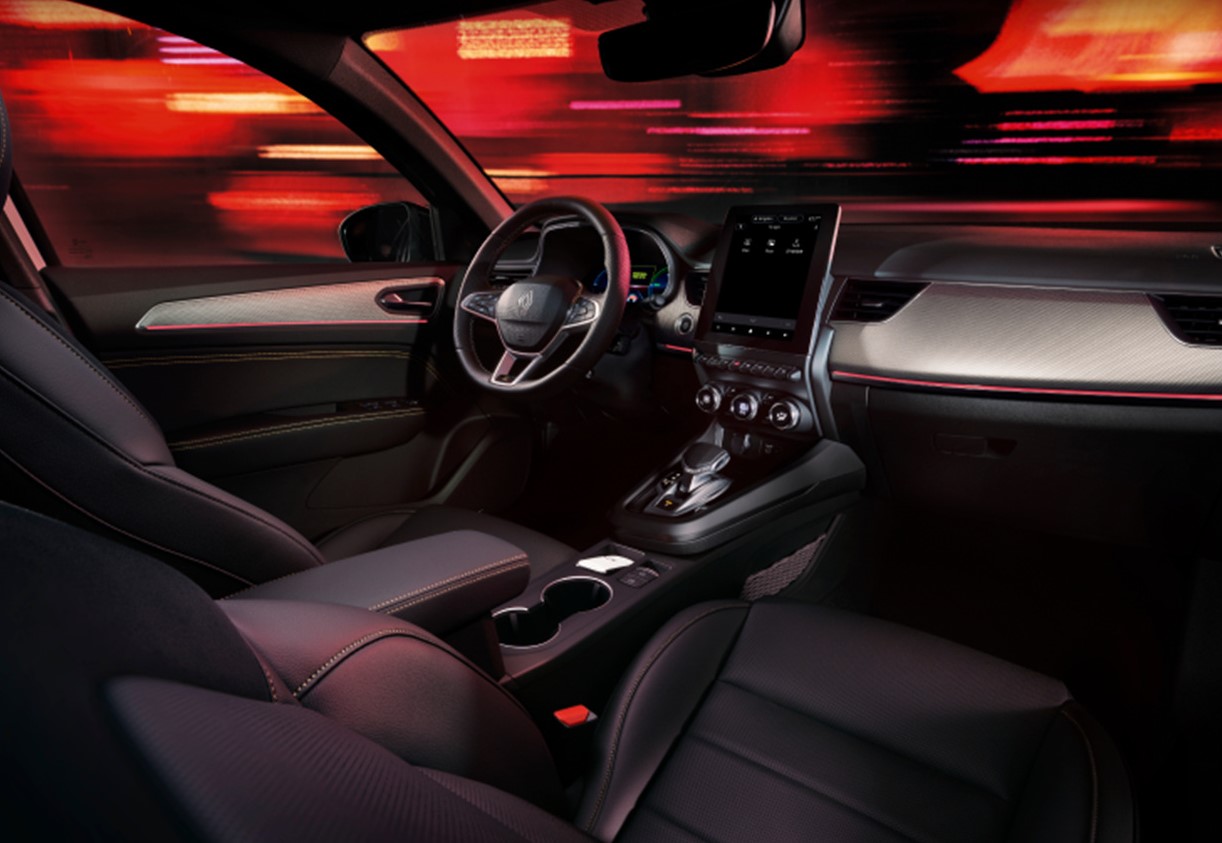 르노 아르카나 E-테크 하이브리드 제원 특징