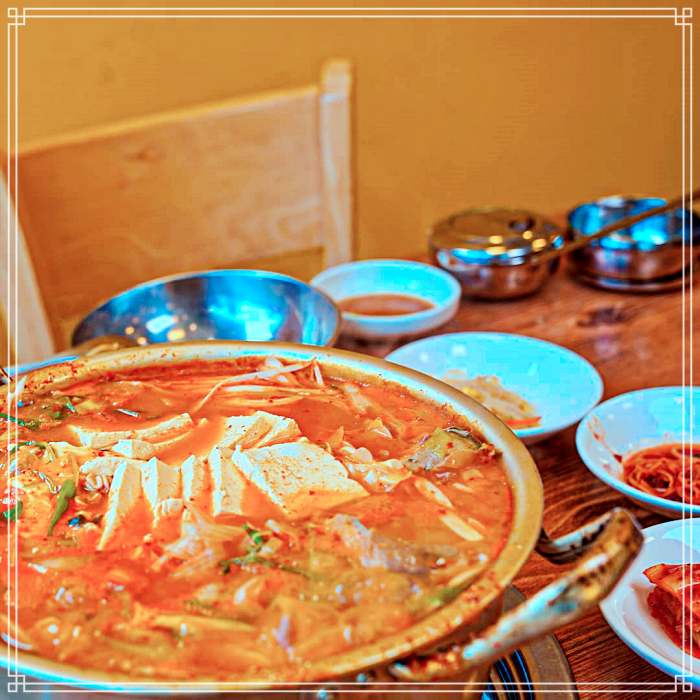 송파, 방이 맛집 푸짐함의 진수, 꽉 찬 살과 얼큰한 국물의 시골 동태탕