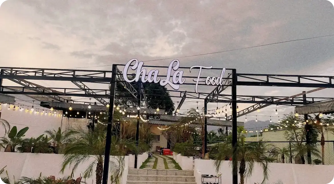 나트랑-해산물-식당-외관-모습