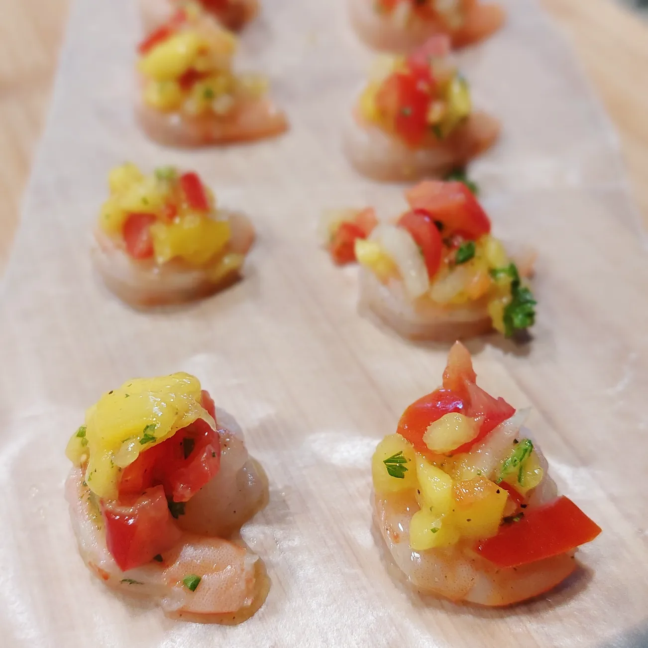 새우 with 망고 살사