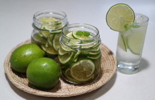 과일청 만들때 굳이 유리병 사용하는 이유