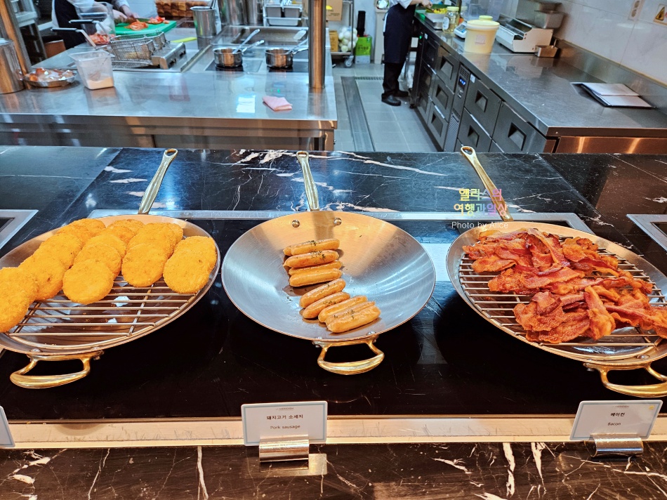 르메르디앙 서울 명동 조식당 라팔레트 파리 후기