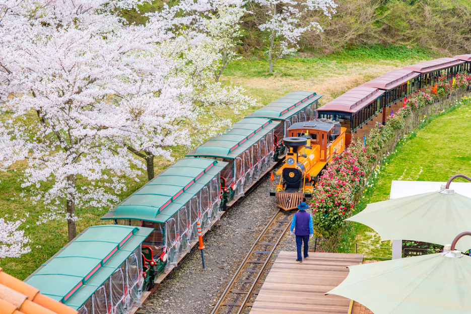 제주도 에코랜드 테마파크 레이크사이드역 1