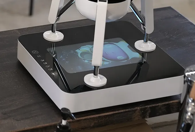 듀오보 커피머신의 대형 디스플레이 화면