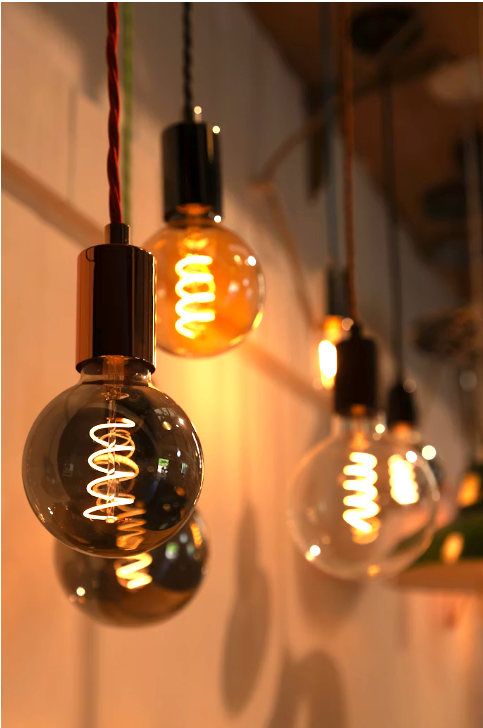 공간이 편안해지는 조명 + 정리 조합 가이드