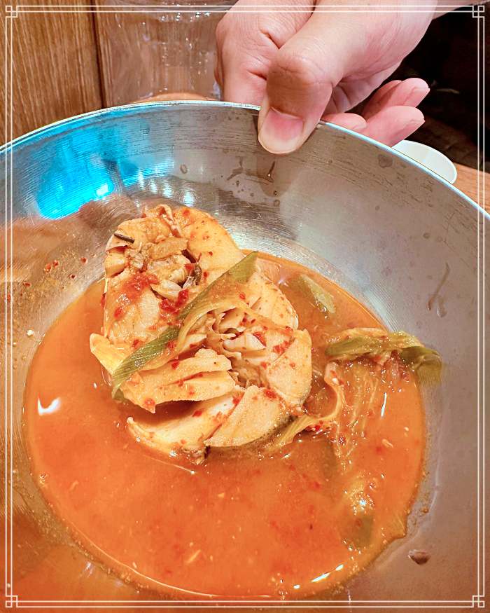 송파, 방이 맛집 푸짐함의 진수, 꽉 찬 살과 얼큰한 국물의 시골 동태탕