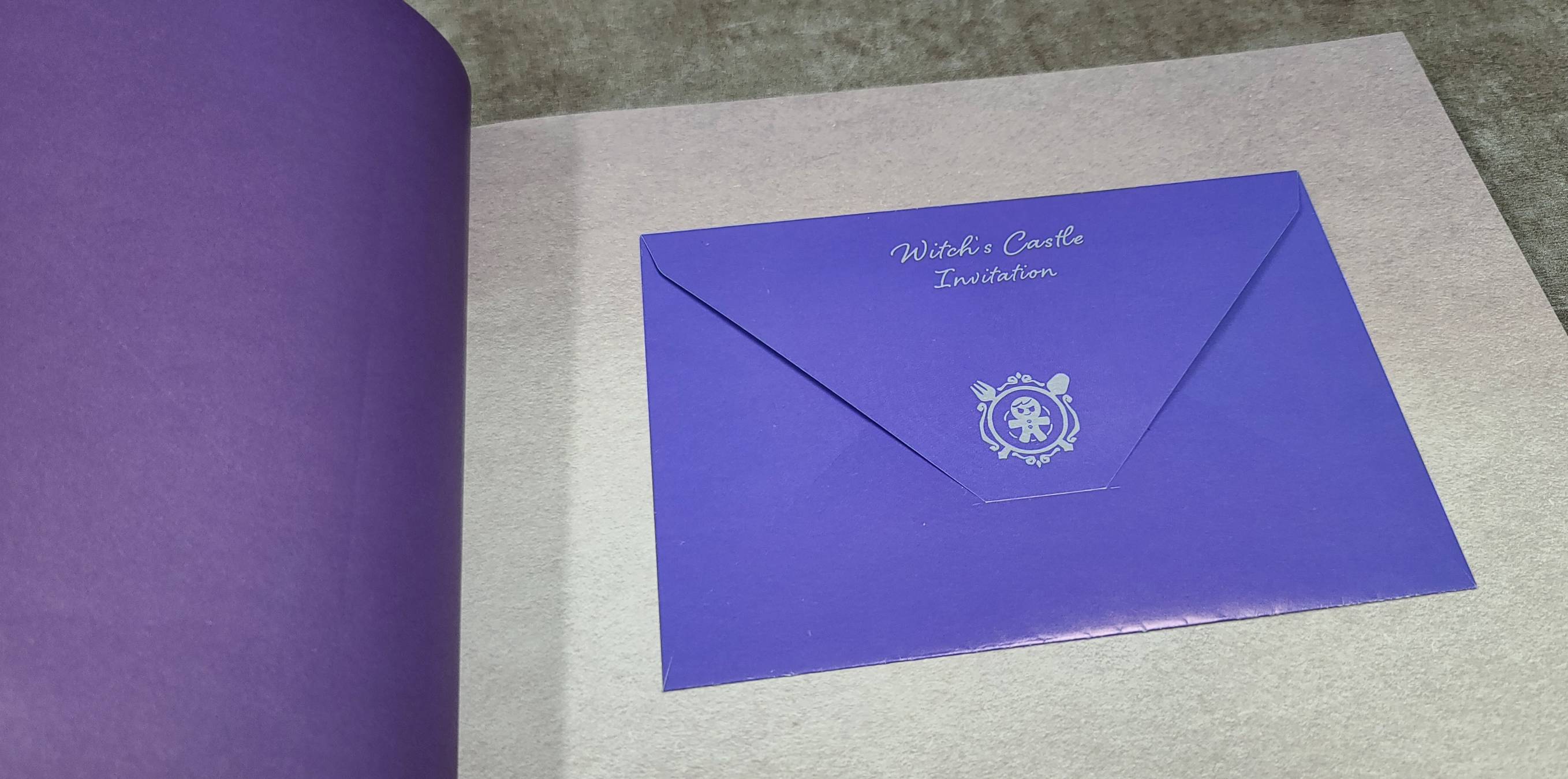 데브시스터즈 쿠키런 마녀의성 아트북 두더지택배박스 쿨쿨이인형 품질표시 고급앨범 초대장